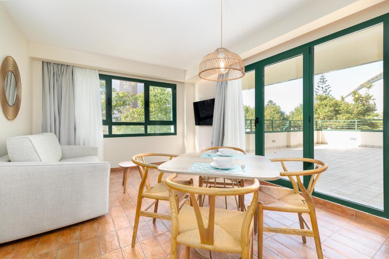 Apartamentos Las Ciencias S Valencia Exteriör bild